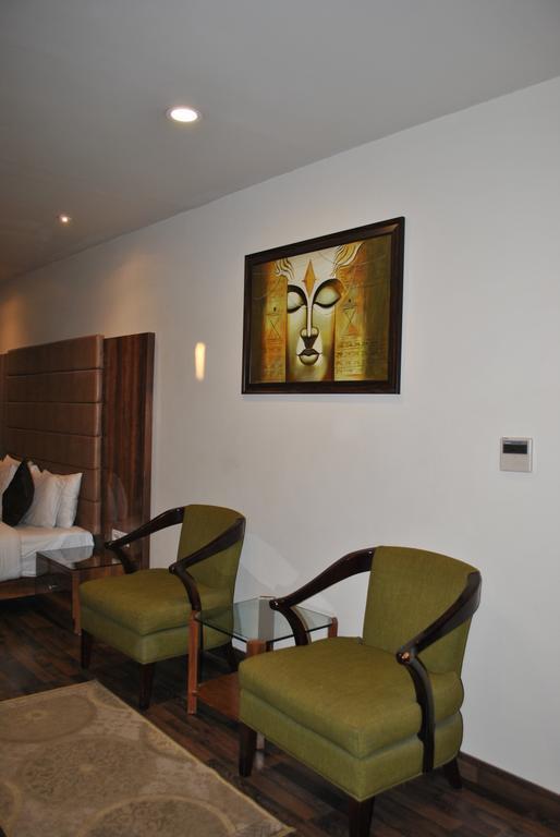 Hotel One Earth Avaas Amritsar Exterior foto