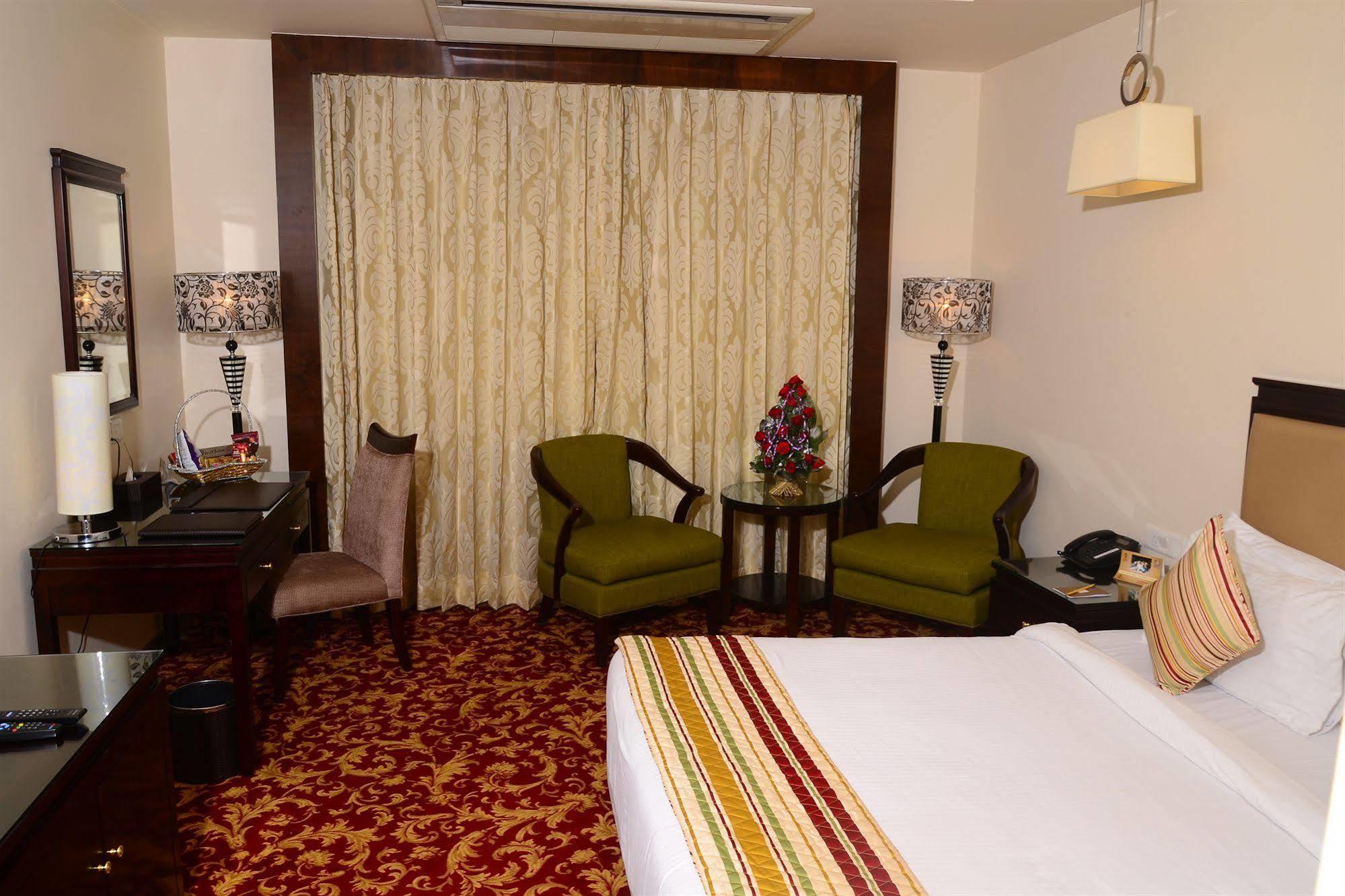 Hotel One Earth Avaas Amritsar Exterior foto
